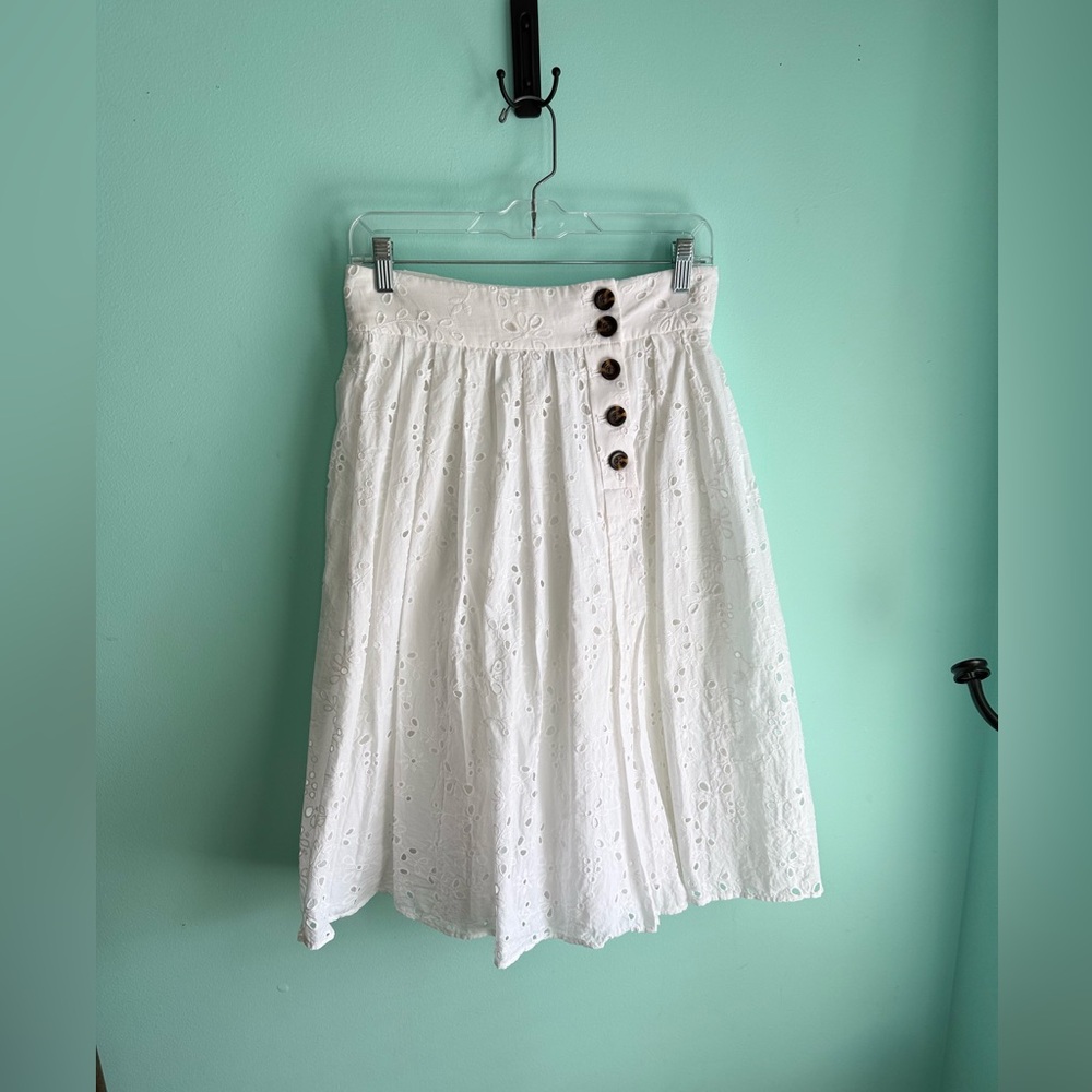 Ann Taylor Petite Eyelet Skirt (2P)